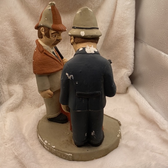 Accents Pinkerton 1993 Annual Figurine Police Sherlock Holmes With